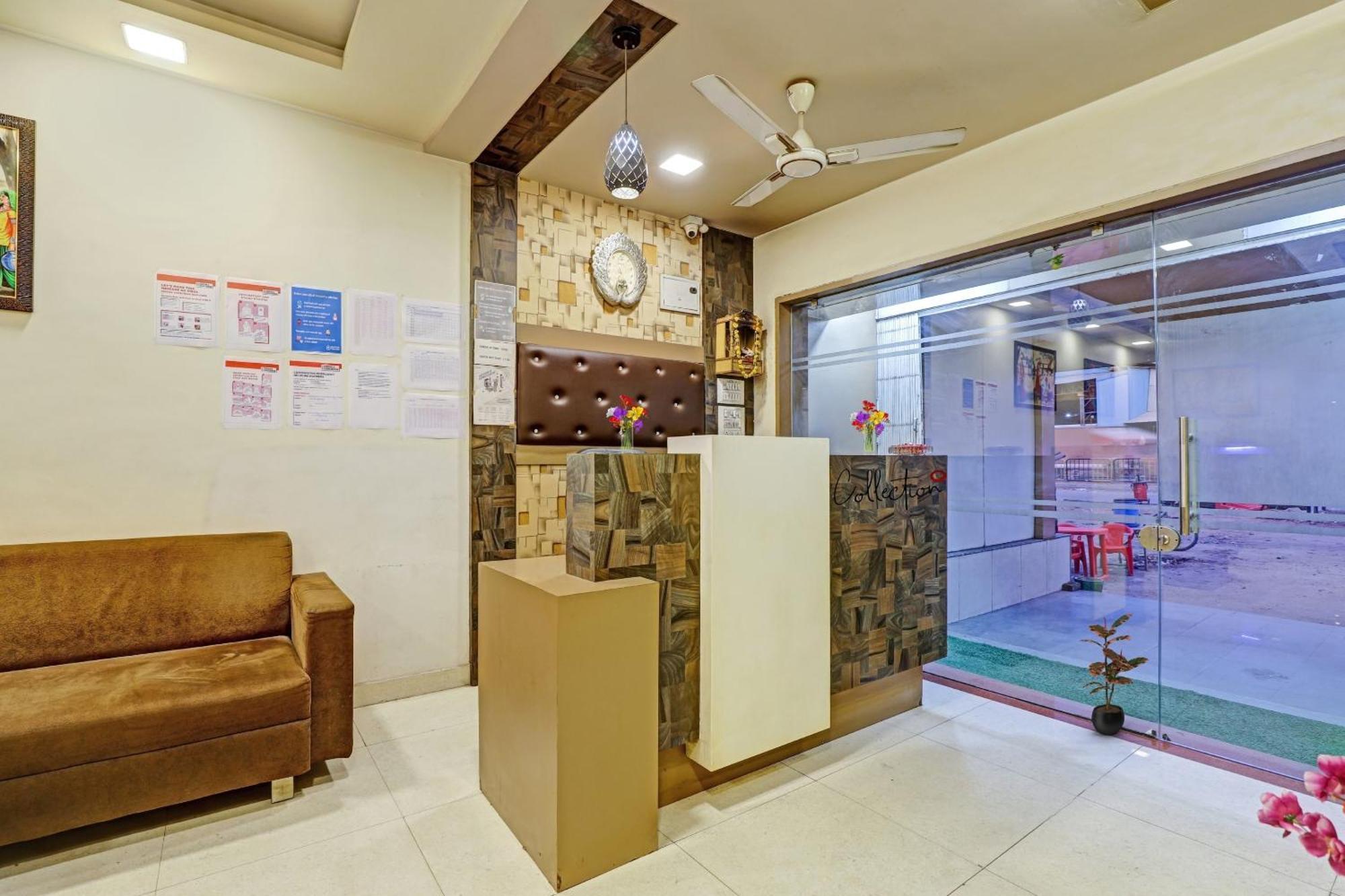 Hotel O Royal Ahmedabad Buitenkant foto