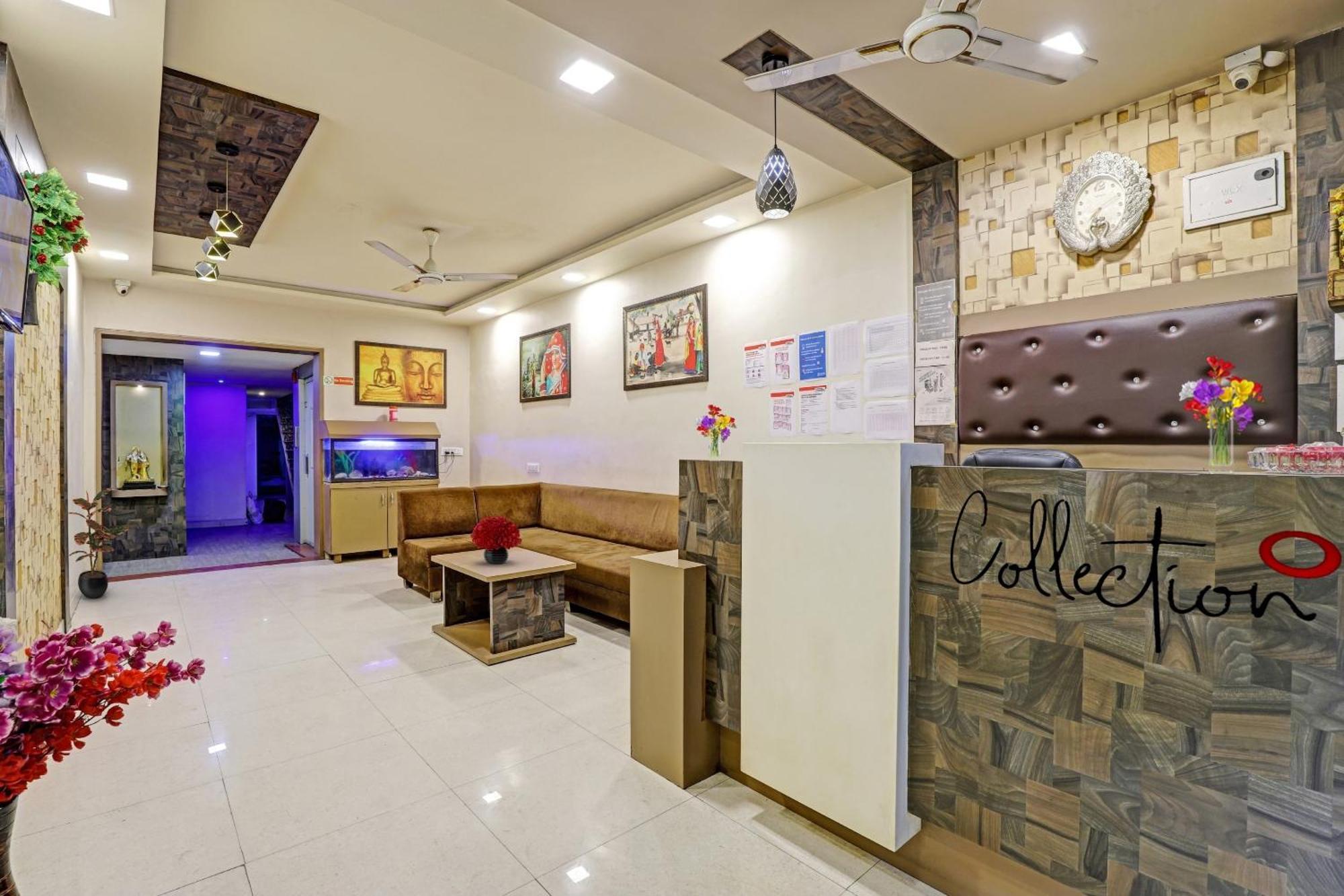 Hotel O Royal Ahmedabad Buitenkant foto